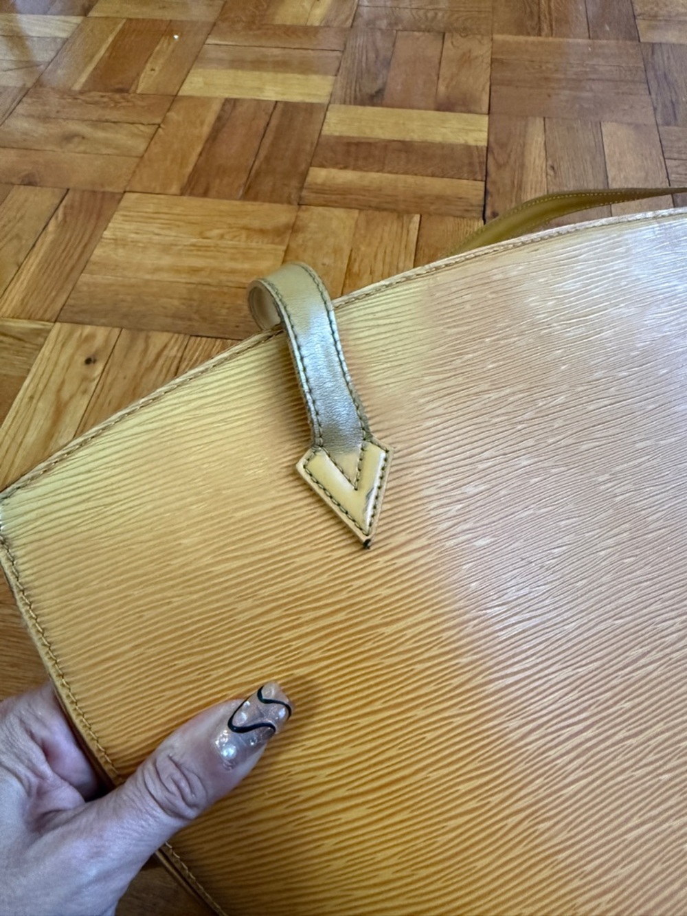 Yellow epi saint jacques Louis Vuitton bag - Picture 5 of 14